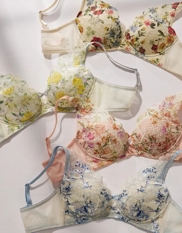 WACOAL Wing bra